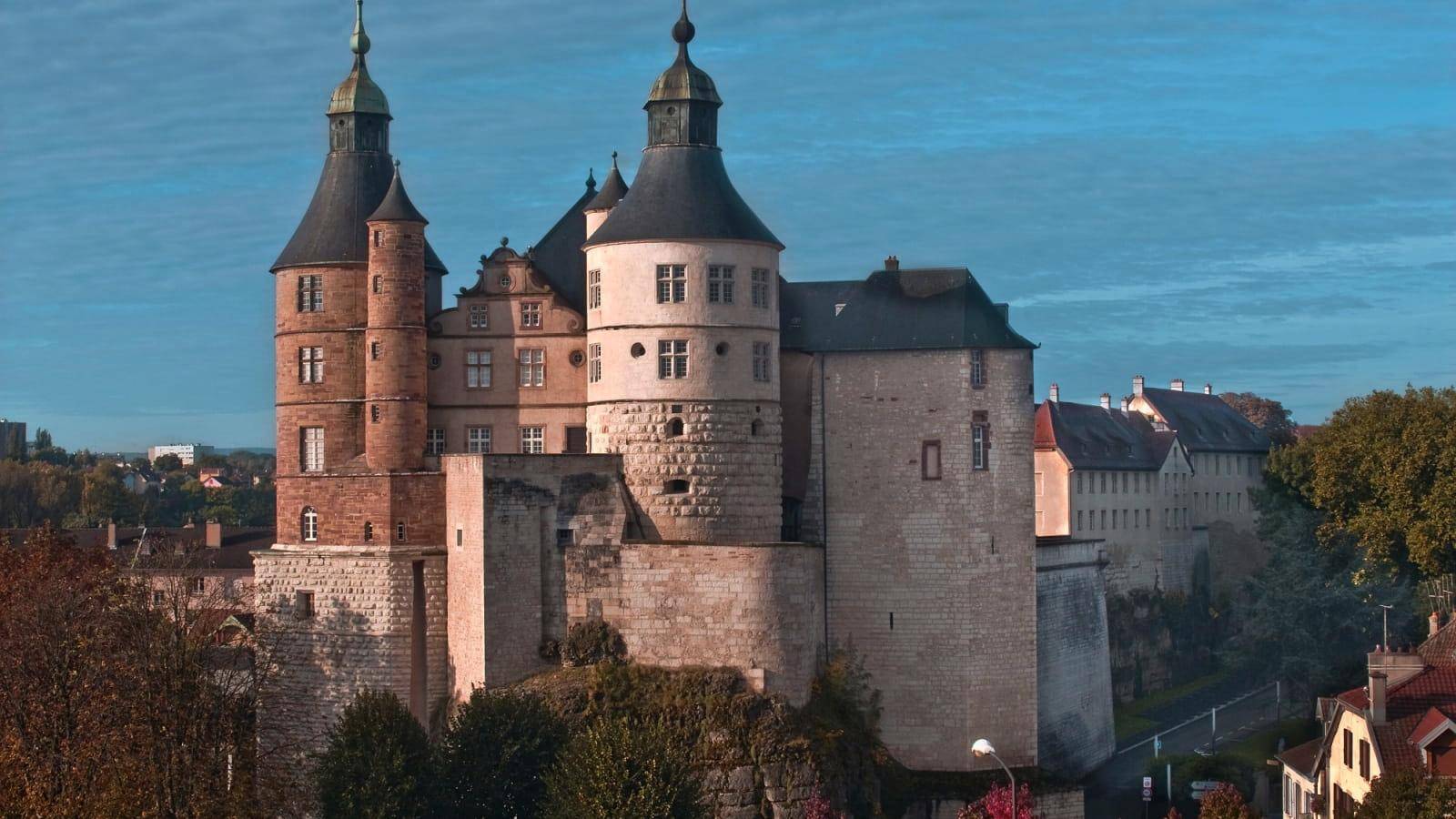 Le château des Ducs de Wurtemberg, à Montbéliard La Vieille Ferme